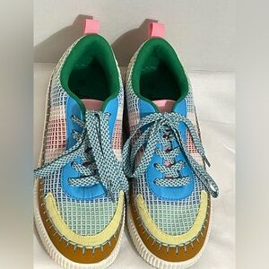 La‎ Sheelah Women’s tennis shoe Patchwork Platform Sneakers Multi Color Size 7.5